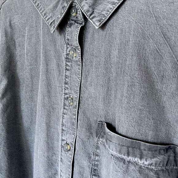 Garage Distressed Gray Long Sleeve Collared Button Shirt | L - Picture 2 of 5